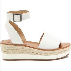SOLD• Lucky Brand espadrille platform sandals